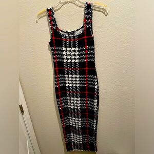Long/ stretch fitted maxi dress in blue, red and white.
